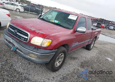 2000 Toyota Tundra Sr5 V8 from USA, damaged, VIN 5TBRT3416YS003571